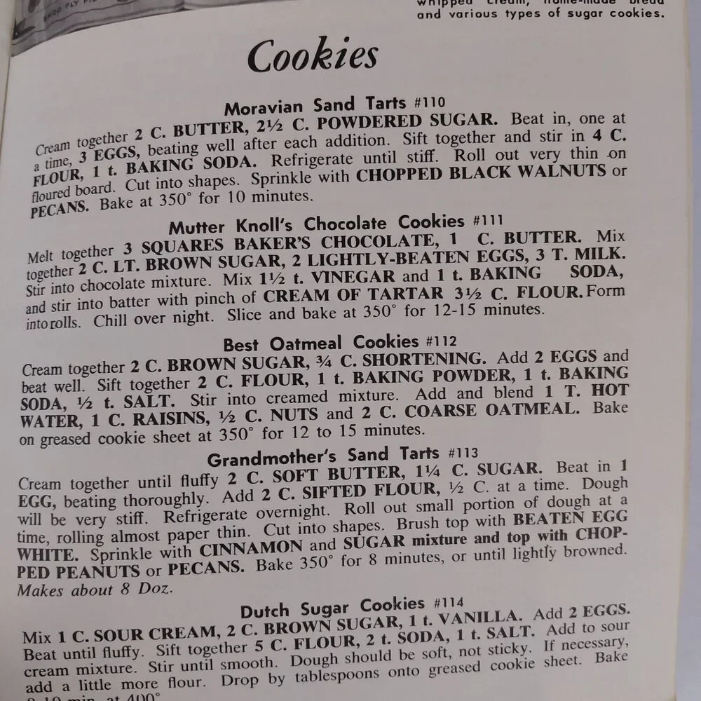 Unbranded lot cookbooks